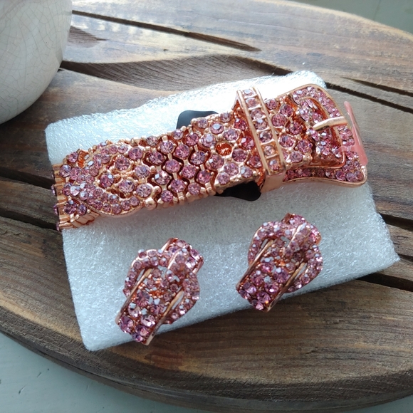Jewelry - Pink Buckle Jewelry